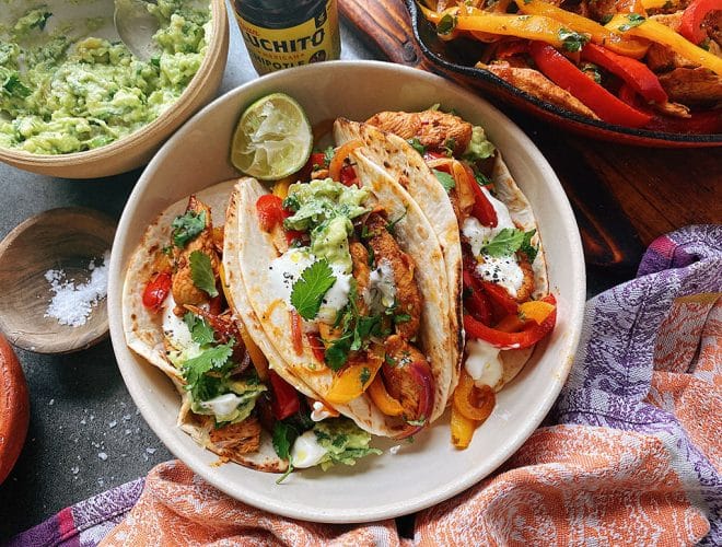 Mexican food with Smoky Chipotle Chicken Fajitas, Mexican Chicken Recipes
