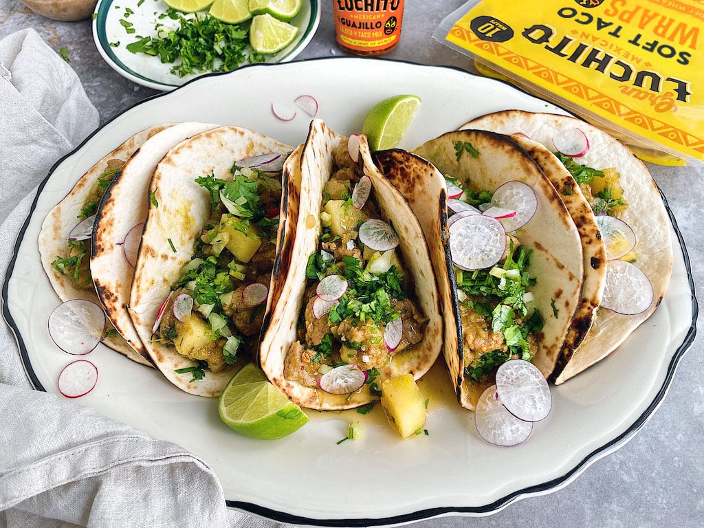 Pork in Salsa Verde Tacos