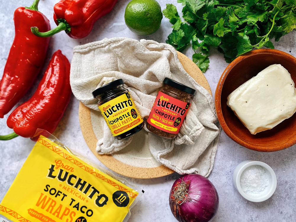 What To Serve With Nachos - halloumi fajitas ingredients