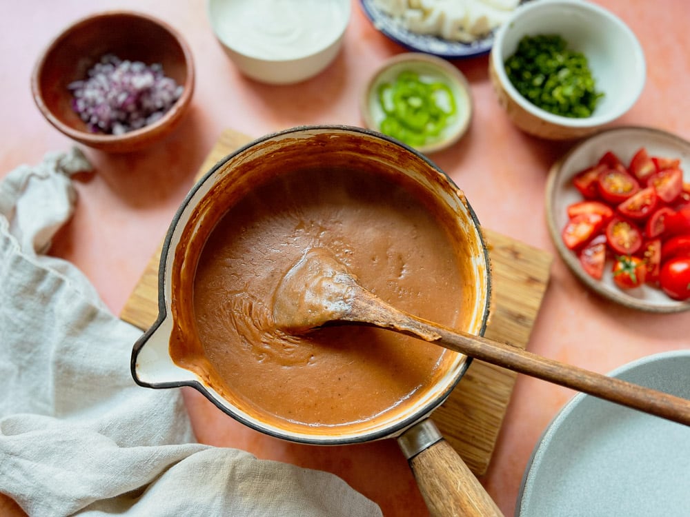 What are refried beans - how to serve