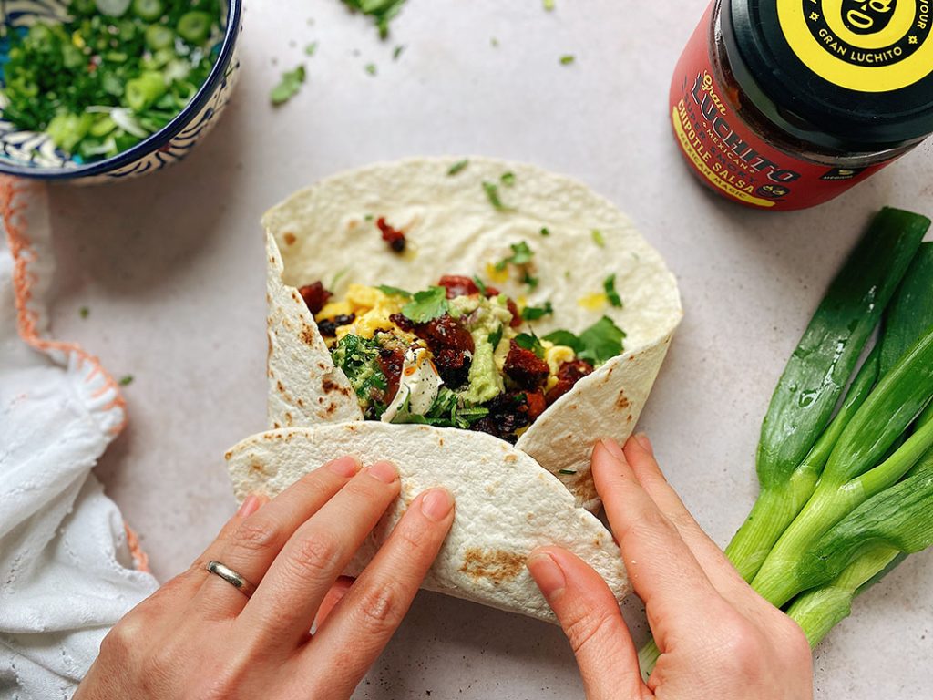 Mexican Breakfast - Breakfast Burrito - How to make Burritos